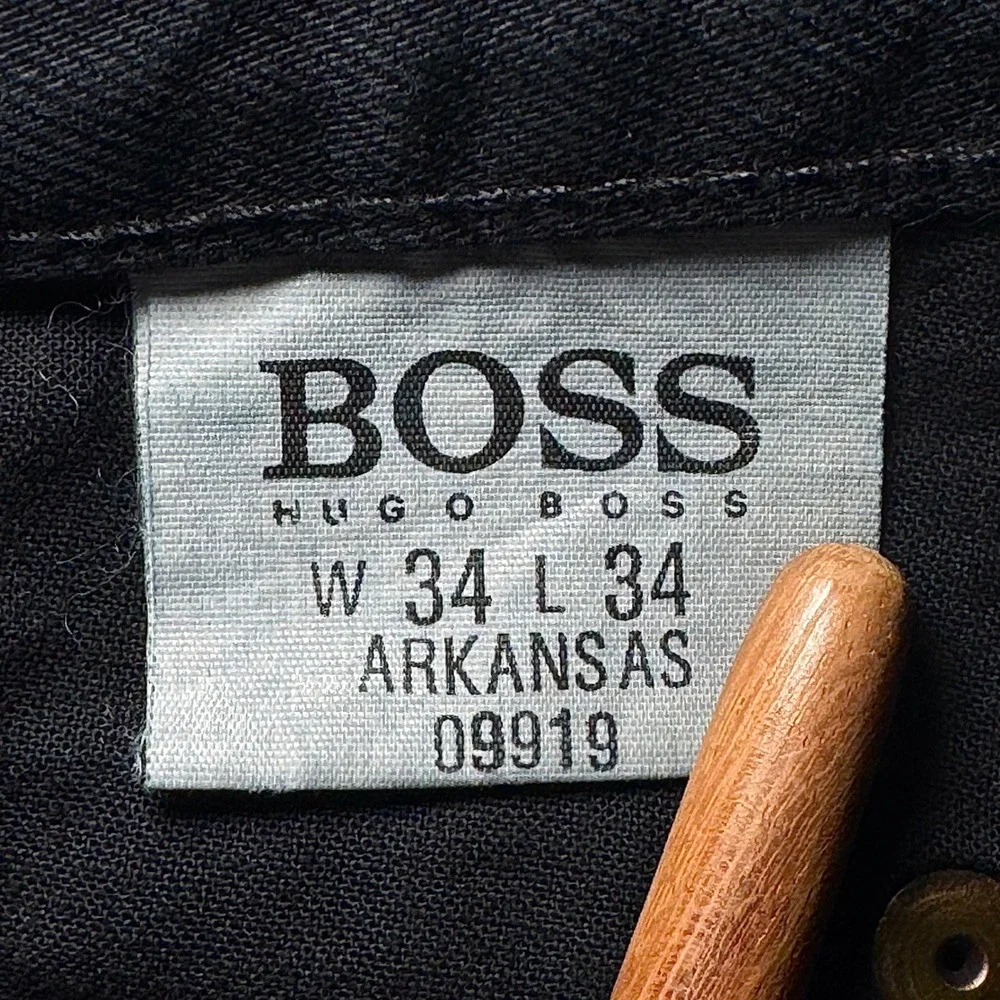 Vintage Hugo Boss Arkansas Straight Leg Jeans Mens 34x32 Made in Italy NWT Y2K